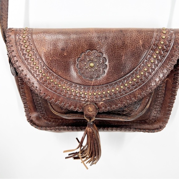 Patricia Nash Beaumont Flap Brown Crossbody Vintage Distressed Leather *READ - Picture 2 of 15